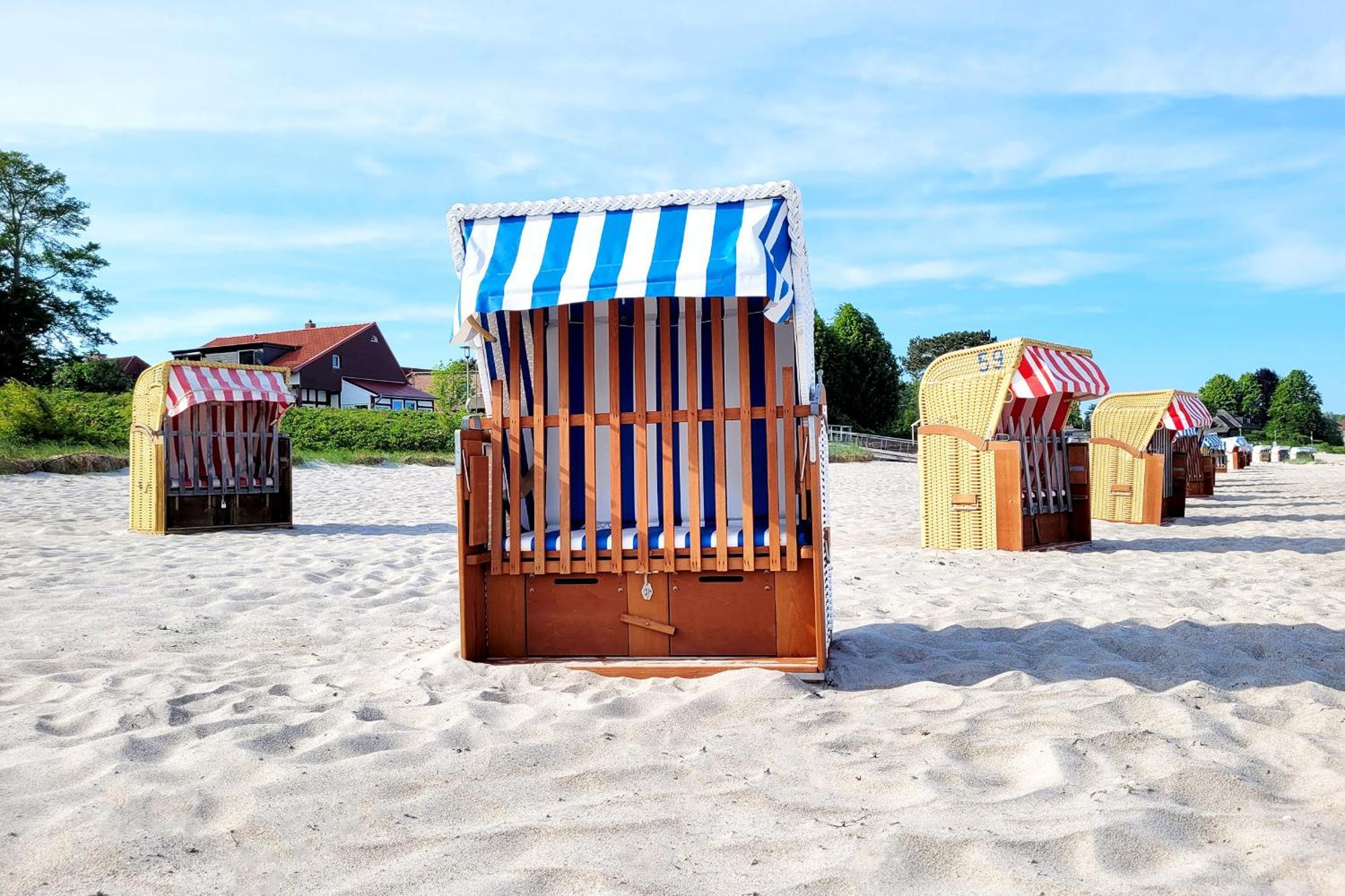 Hochwertige Ferienwohnung Mit Sonnenterrasse & Gartenblick, Nur Wenige Gehminuten Zum Strand Scharbeutz Dış mekan fotoğraf